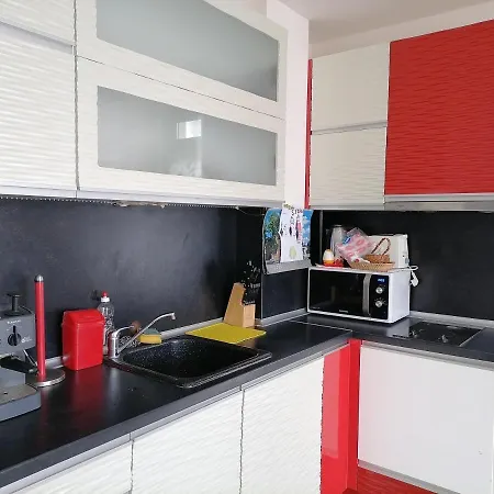 White Home-apartament * بورغاس