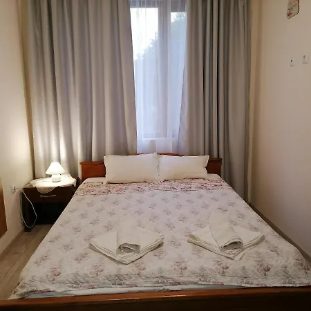 شقة White Home-apartament *