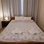 White Home-apartament شقة *