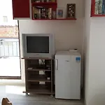White Home-apartament شقة
