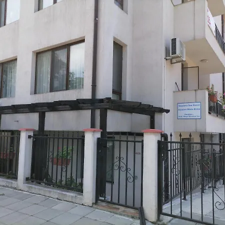 White Home-apartament Apartment Burgas City
