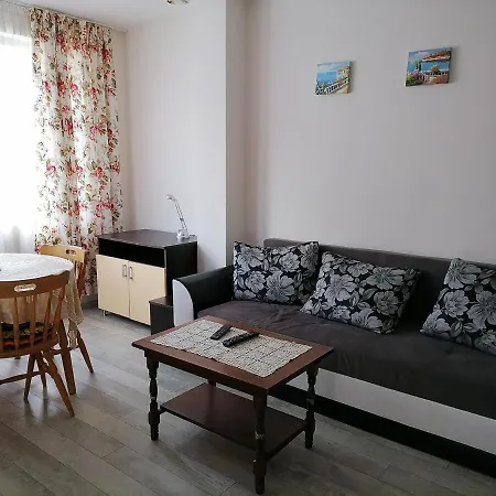Apartamento White Home-apartament Burgas