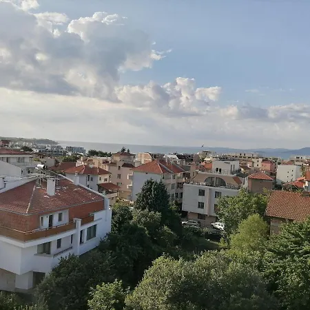 Apartman White Home-apartament *