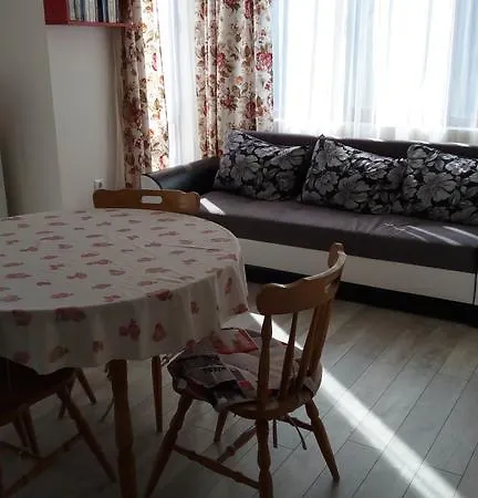 Apartman White Home-apartament