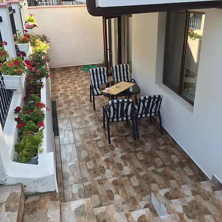 Apartman White Home-apartament *