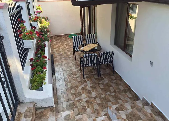 Appartamento White Home-apartament *